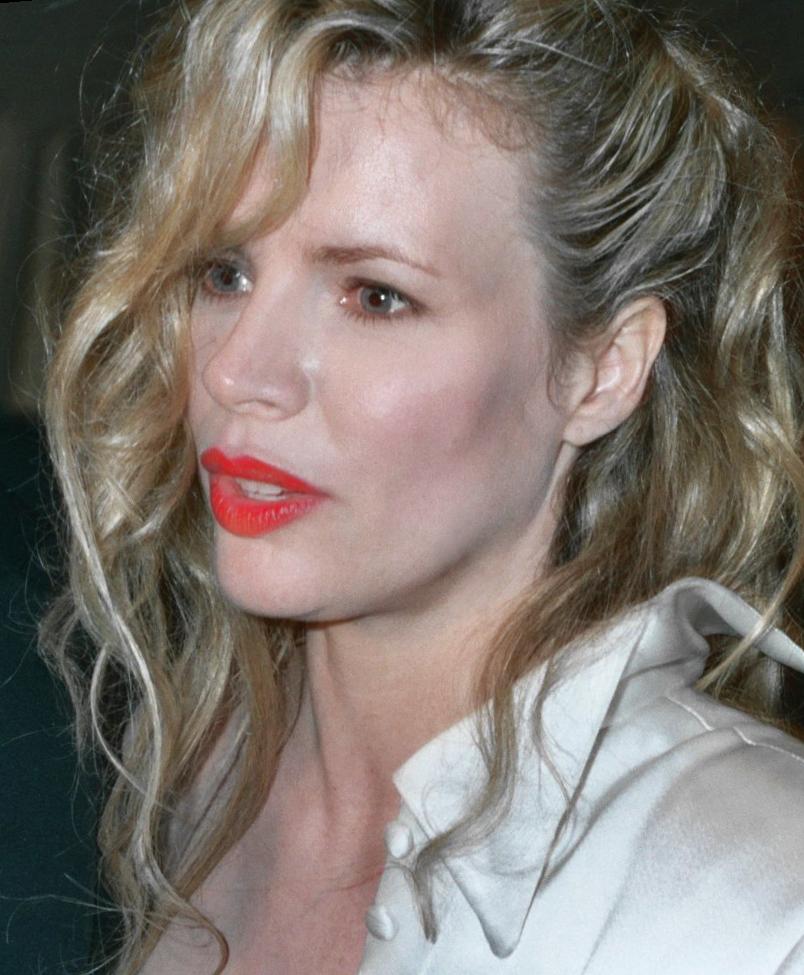 Kim Basinger Photo